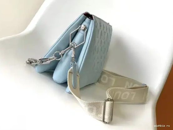 WIS PM-26*20*12cm COUSSIN VUITTON LOUIS 0530